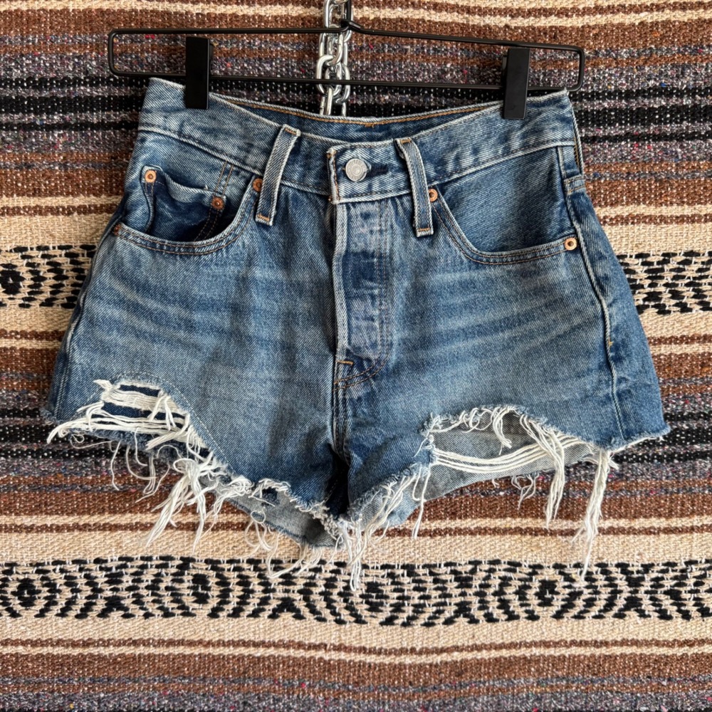 Levis 501 Original Shorts Size 25 Blue Denim Distressed High Rise Cut Off